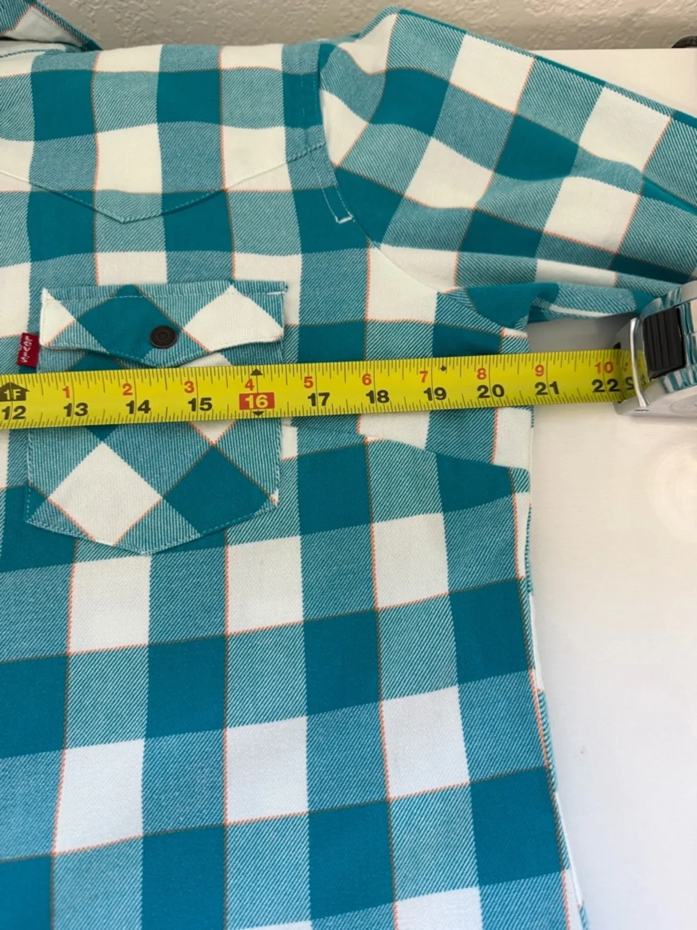 Levi’s NFL Miami Dolphins Flannel Shirt Men’s L Teal Plaid Button Down